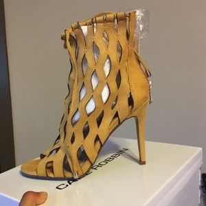 Cape Robbin yellow bootie shoes. Worn once.